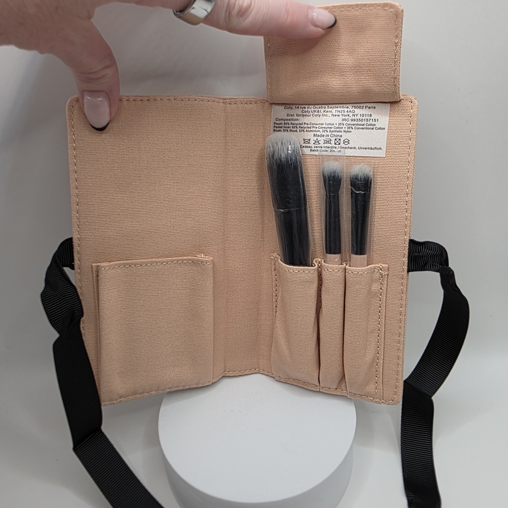 Gucci Beauty | 3-Piece Mini Brush Set with Canvas Wrap
